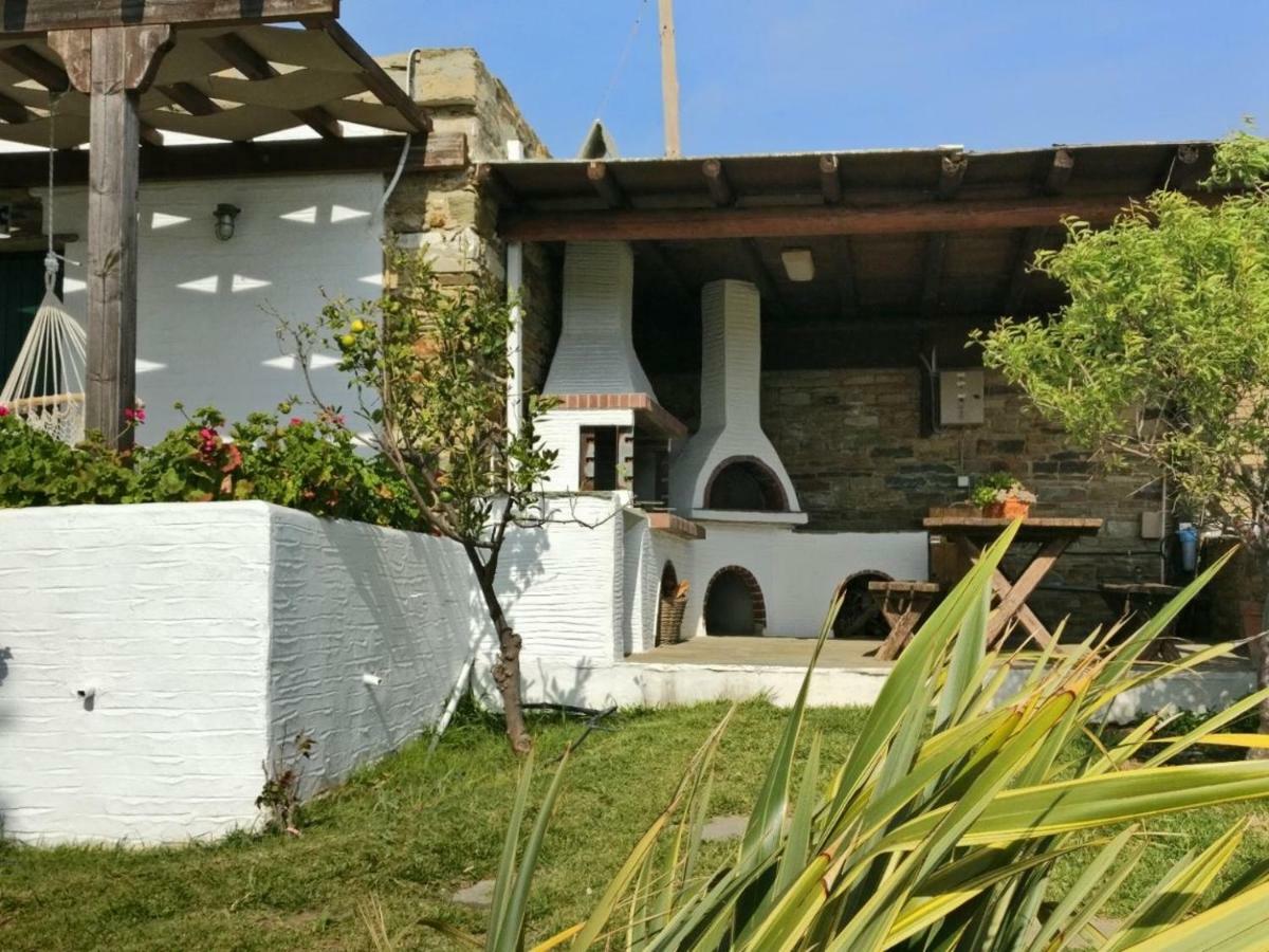 Вілла Laggades Relaxing House Tinos Екстер'єр фото