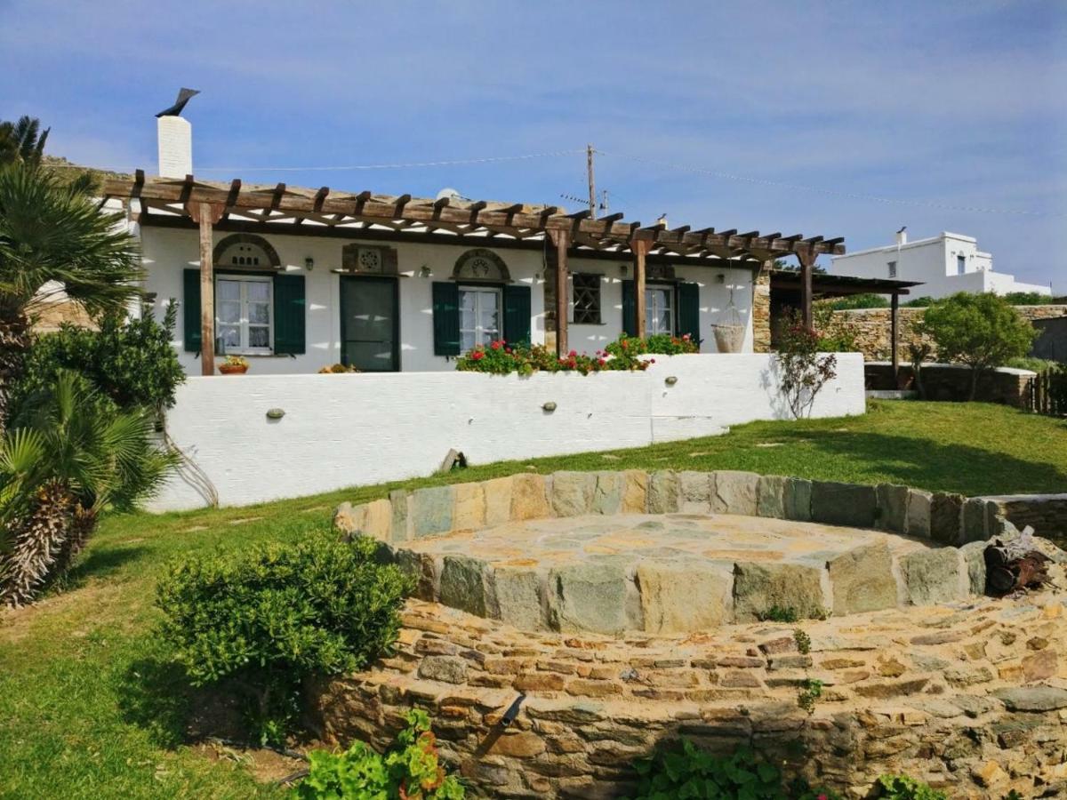 Вілла Laggades Relaxing House Tinos Екстер'єр фото