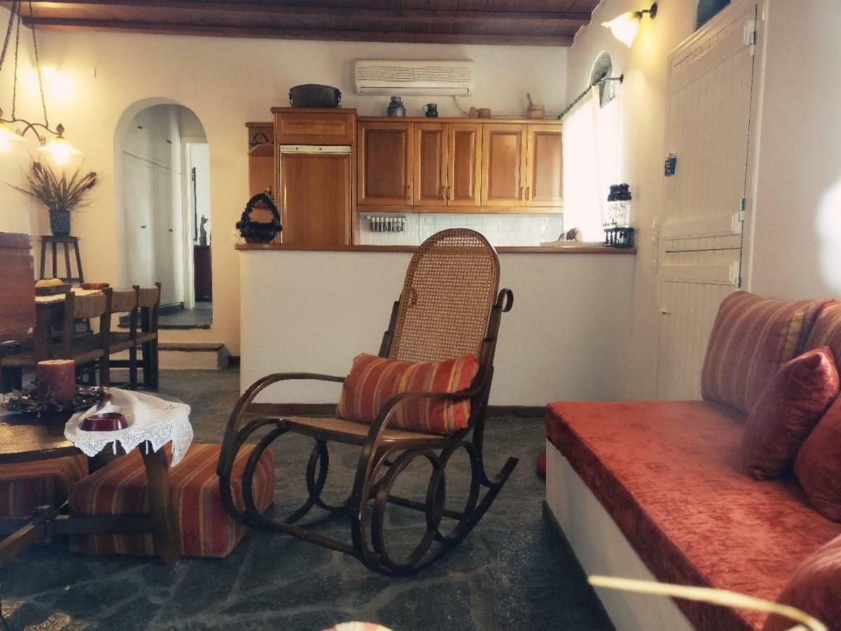 Вілла Laggades Relaxing House Tinos Екстер'єр фото